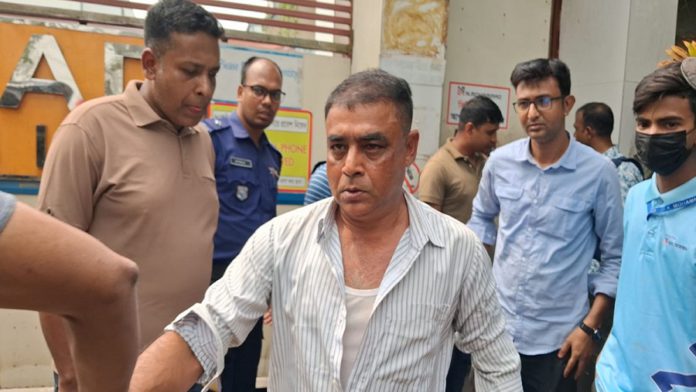 সাংবাদিক