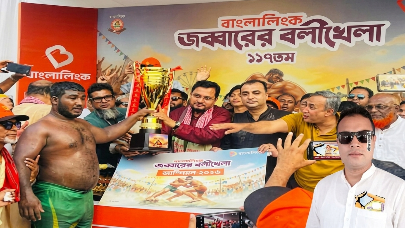 মেলা ঘিরে বেপরোয়া চাঁদাবাজিতে সক্রিয় কে এ মিনহাজ?